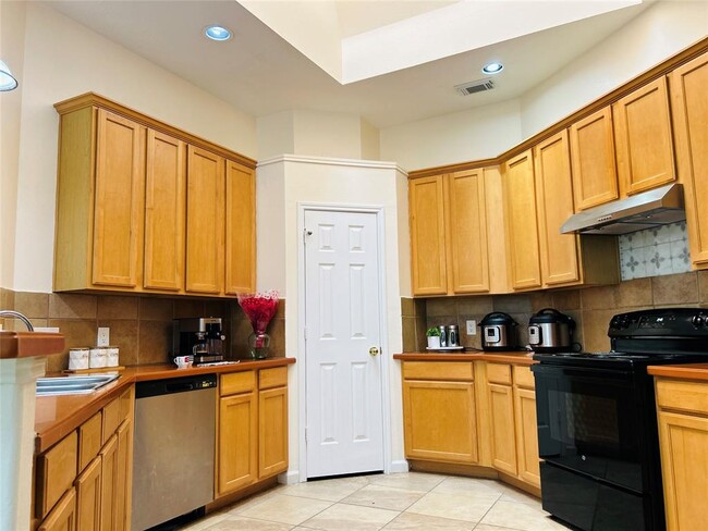 Building Photo - 1219 Oak Canyon Ln