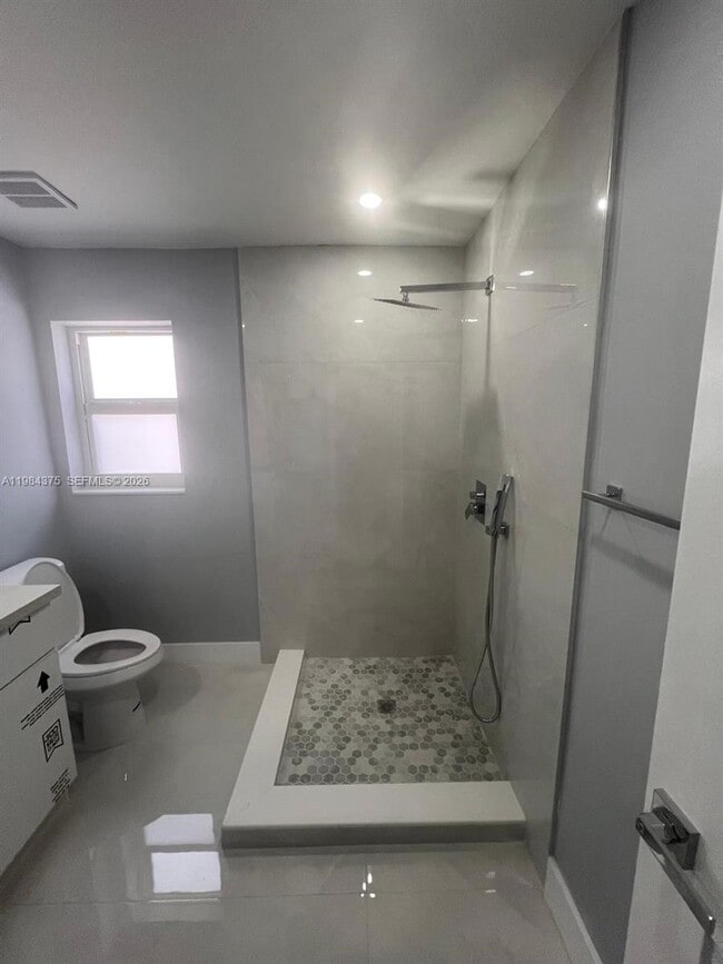 Building Photo - 361 NW 16th St