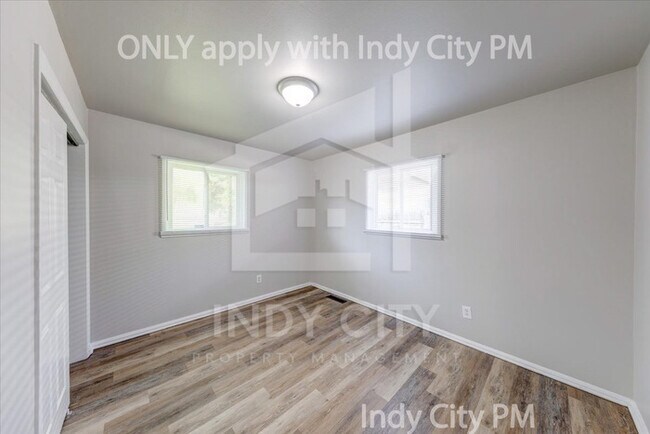 Building Photo - 3916 W 30th St