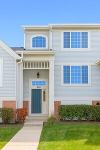 Building Photo - 518 New Haven Dr