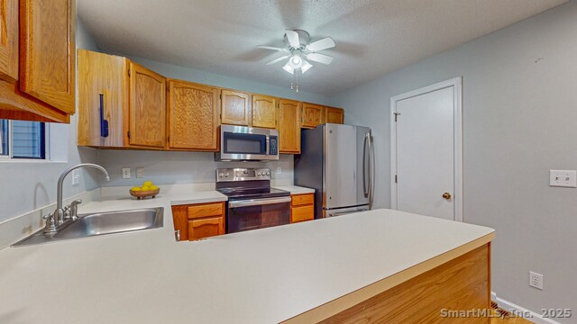 Building Photo - 80 Country Ln