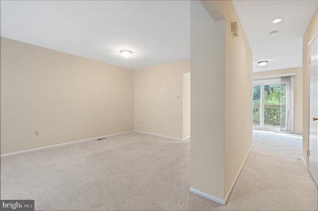 Building Photo - 11740 Stonegate Ln