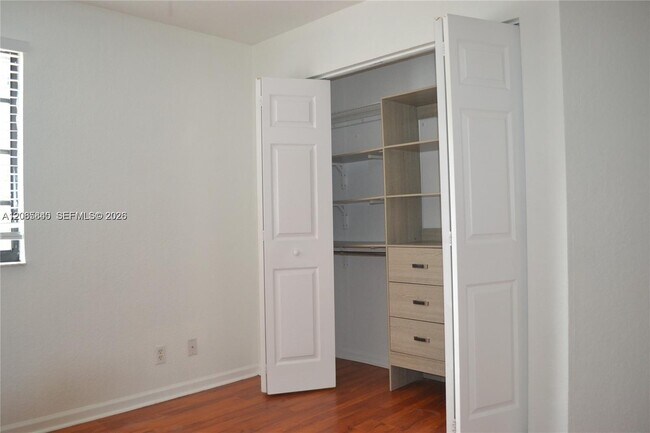Building Photo - 3973 Orange Tree Ln