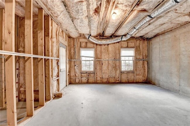 Building Photo - 11140 Donnington Dr