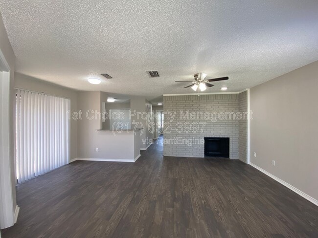 Building Photo - 6706 Crestmont Ct