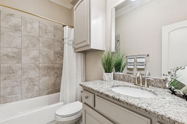 Building Photo - 700 Brookstone Ct