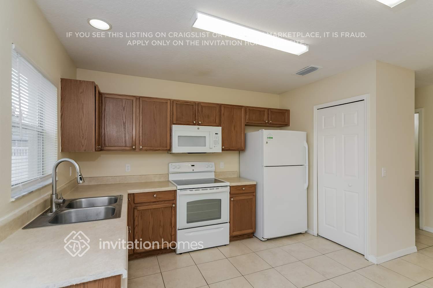 Building Photo - 1744 Sage Creek Ct