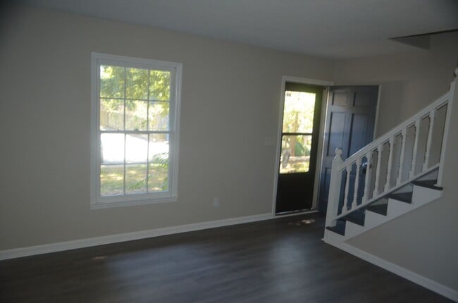 Building Photo - 2-Bed, 1.5-Bath Home for Rent – Winston-Salem, NC