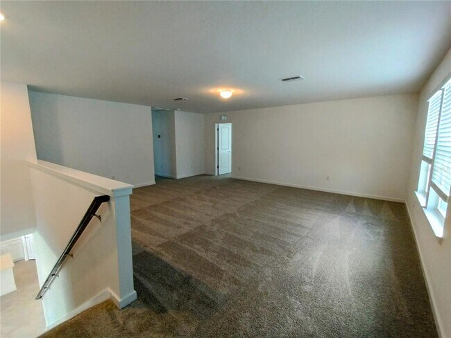 Building Photo - 33325 Binding Ties Ln