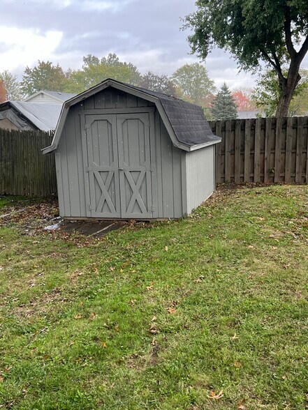 Building Photo - 3860 Burkey Rd