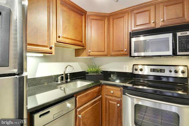 Building Photo - 2311 M St NW