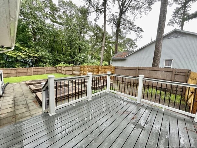 Building Photo - 431 Offing Dr