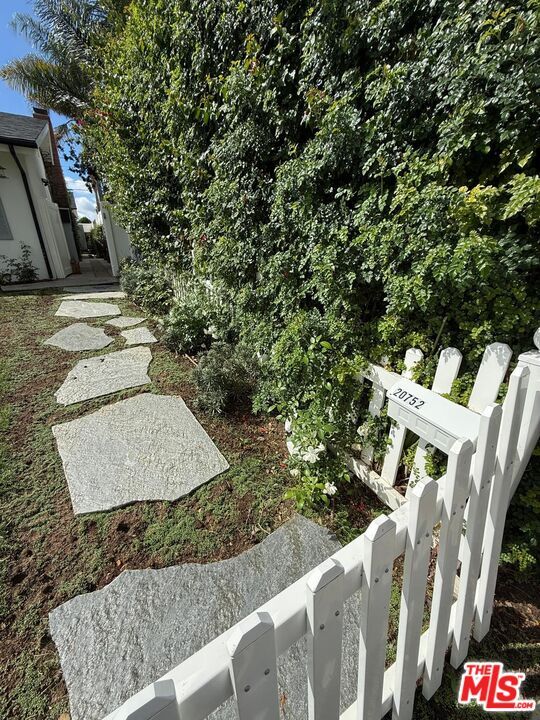 Building Photo - 20748 Stagg St