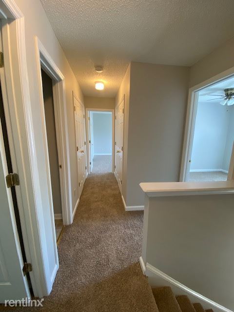 Building Photo - 4 br, 2.5 bath House - 7 Woodlea Ridge Ct