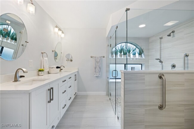 Building Photo - 565 Beachwalk Cir