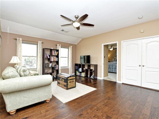 Building Photo - 4516 Moose Dr