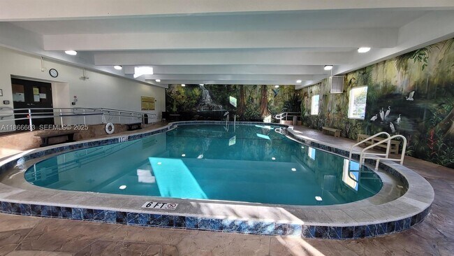 Building Photo - 202 Canterbury I