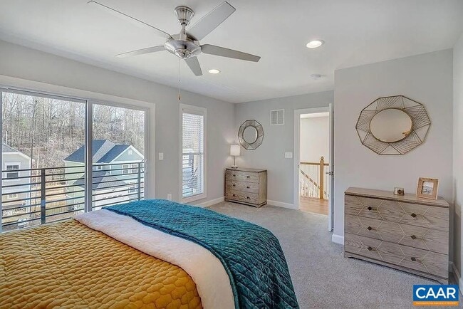 Building Photo - 314 Huntley Ave