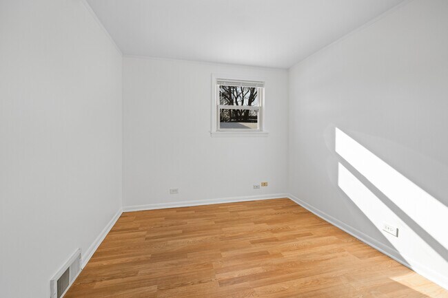 Building Photo - 41 Hackberry Ln