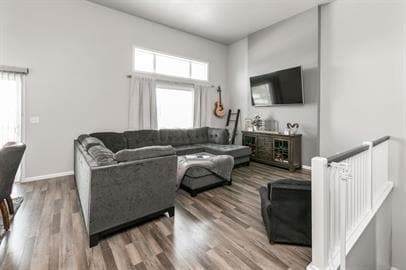 Building Photo - 1012 28th Ave W