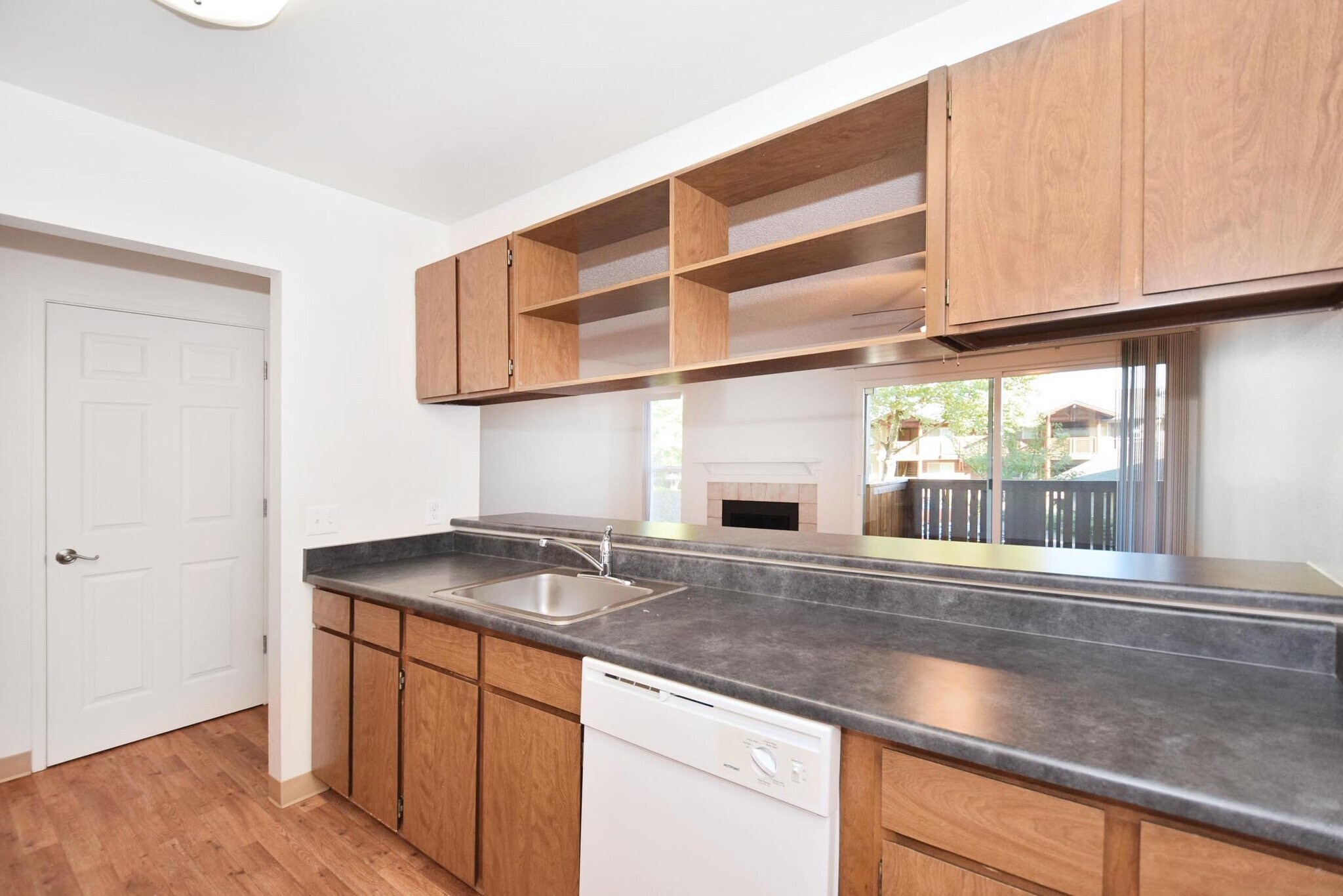 Building Photo - 12375 Mt Jefferson Terrace