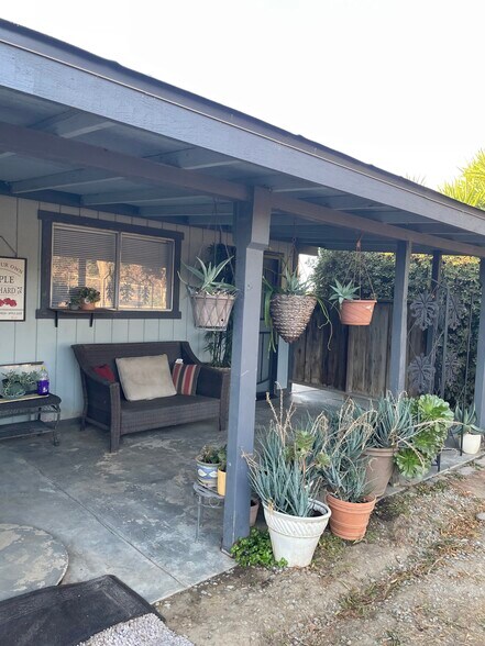 Building Photo - 12066 Idaho Ave