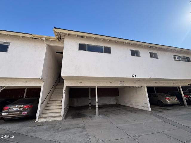 Building Photo - 124 S Olive Ave