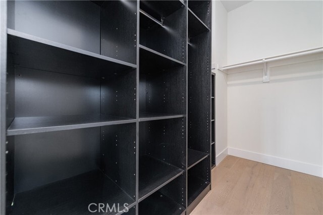 Building Photo - 146 E 18th St