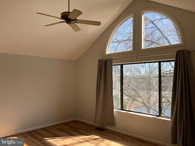 Building Photo - 11152 Harbor Ct