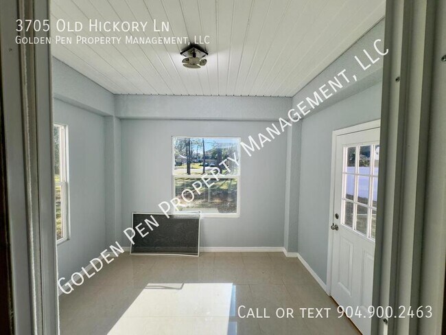 Building Photo - 3705 Old Hickory Ln