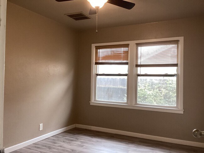 Building Photo - 3512 - Biligere Prabhuswamy