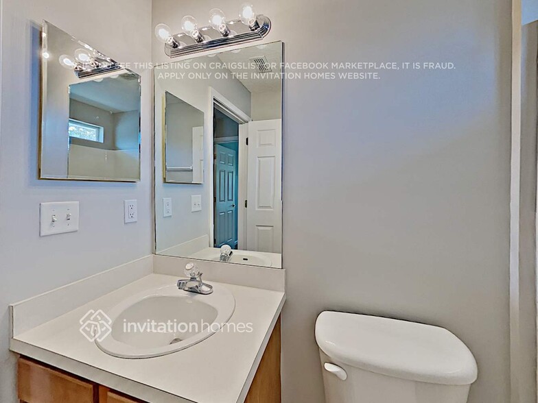Building Photo - 4011 Leatherwood Dr