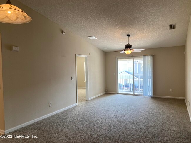 Building Photo - 8204 White Falls Blvd