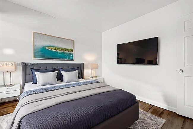 Building Photo - 9459 SW 76th St