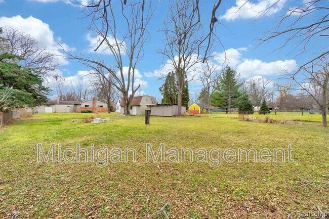 Building Photo - 1311 Ottawa Ave