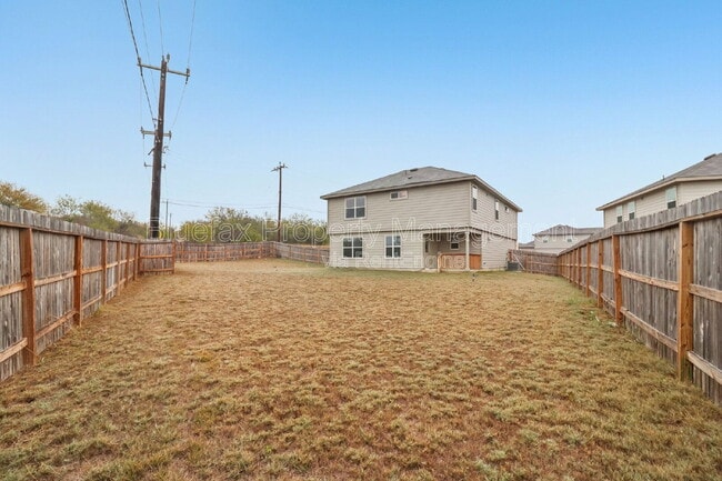 Building Photo - 11319 War Emblem