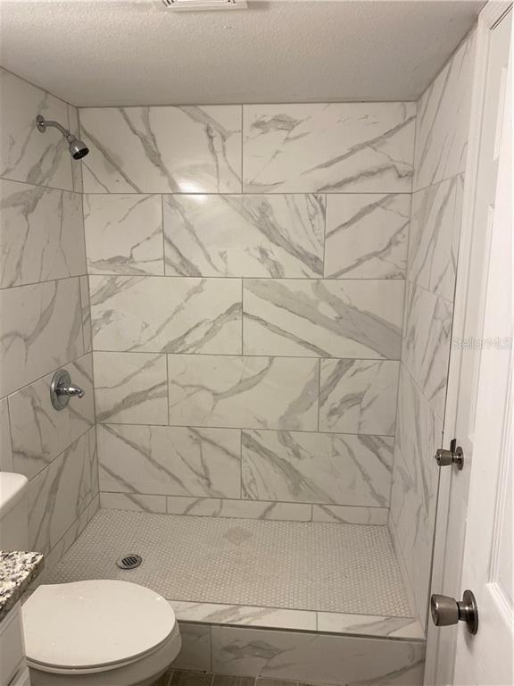 Building Photo - 496 Banyon Tree Cir