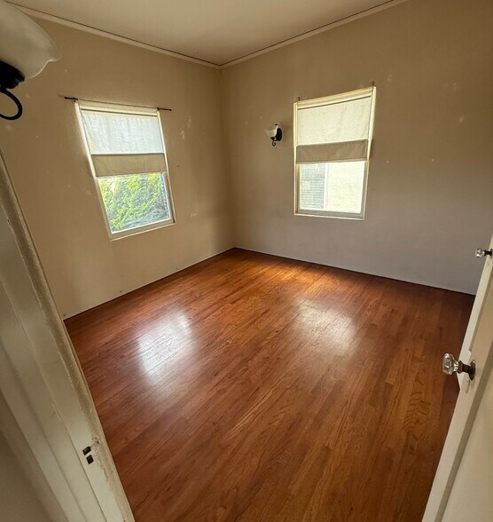 Building Photo - 3505 Crowell St