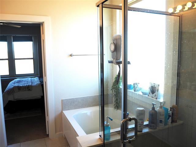 Building Photo - 4317 Swallow Dr