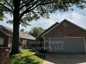 Building Photo - 8841 S Canton Pl