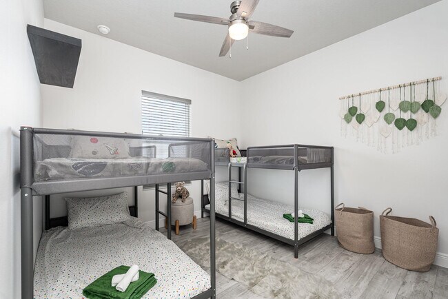 Building Photo - 448 St Andre Blvd