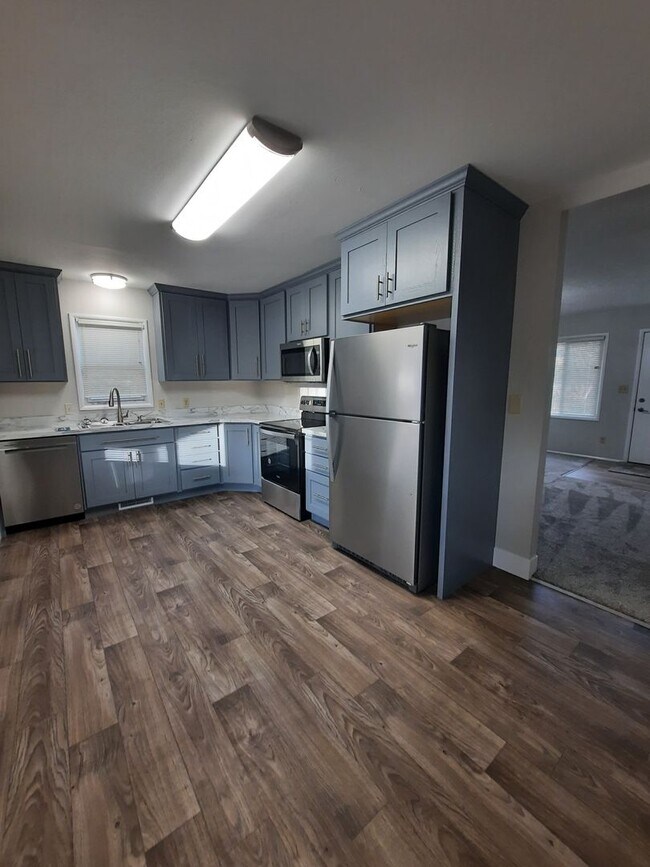 Building Photo - 3 BEDROOM | 1 BATH | RANCH STYLE HOME | SOUTH