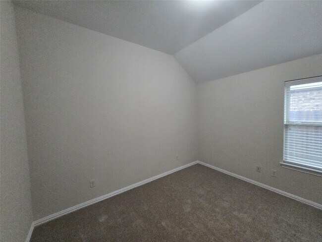 Building Photo - 9126 Monarch Field Ln