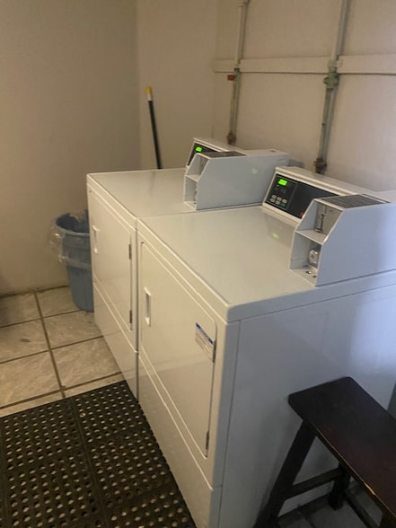 Building Photo - 80 Orleans St