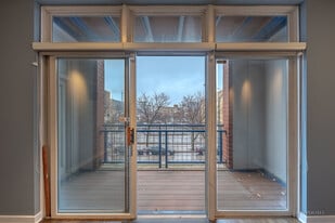 Building Photo - 1151 W Washington Blvd