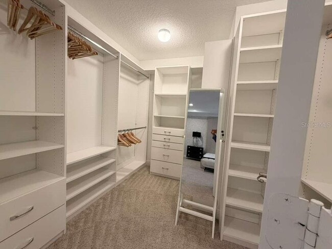 Building Photo - 11737 Verrazano Dr