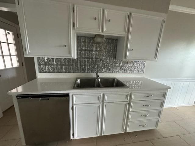 Building Photo - 5 Lawrence Cir