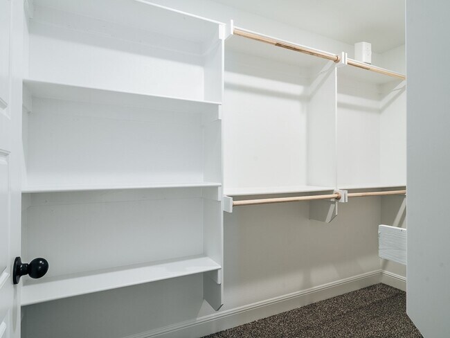 Building Photo - 2161 Wildflower Dr