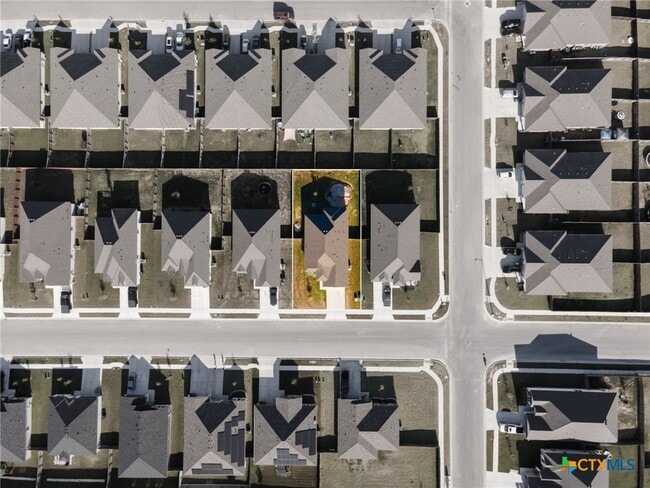 Building Photo - 259 Great Hills Dr