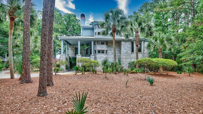 Building Photo - 1332 Wallace Pate Dr